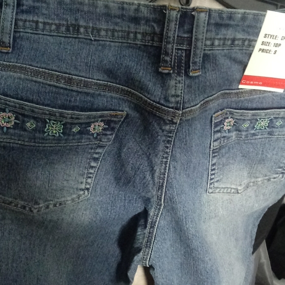 Jeans - Picture 4 of 6